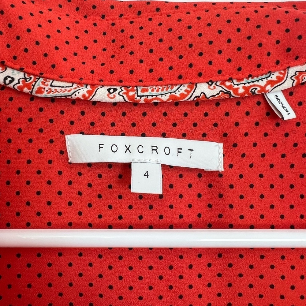 BOUTIQUE FOXCROFT red with fine polka dots blouse m - Picture 7 of 8
